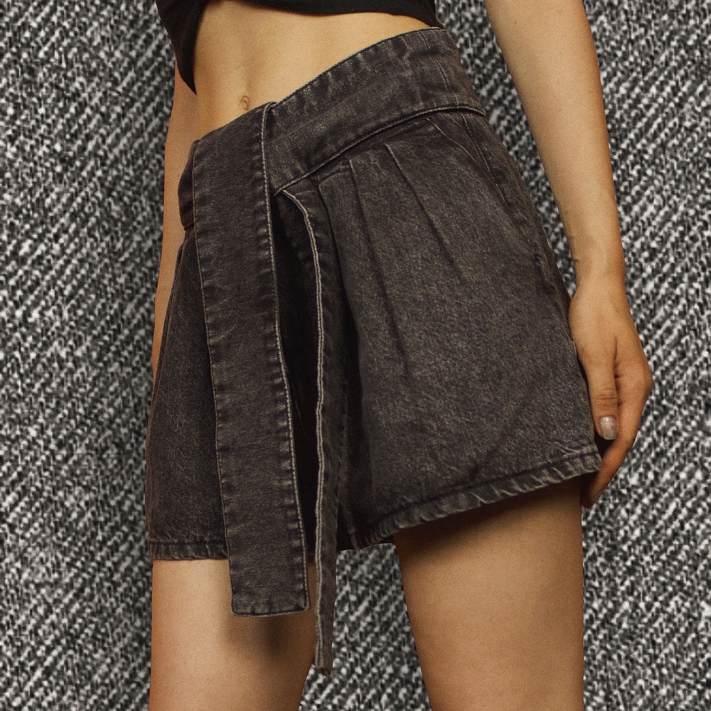 IRO Voukko Tie Waist Denim Shorts Charcoal